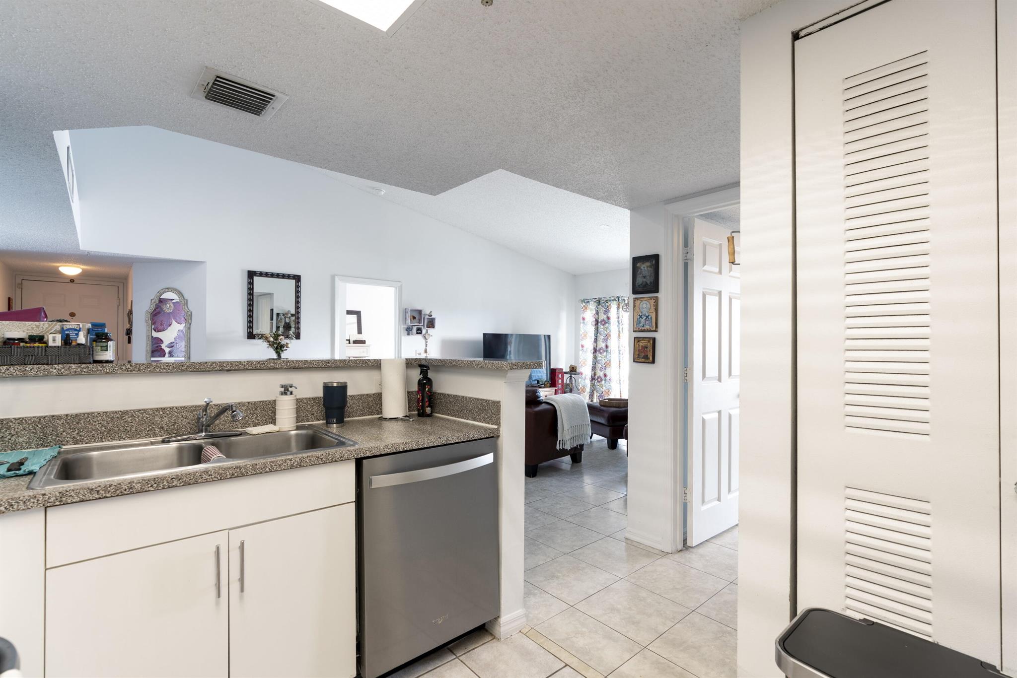 EVERGREEN LAKES CONDO - Residential