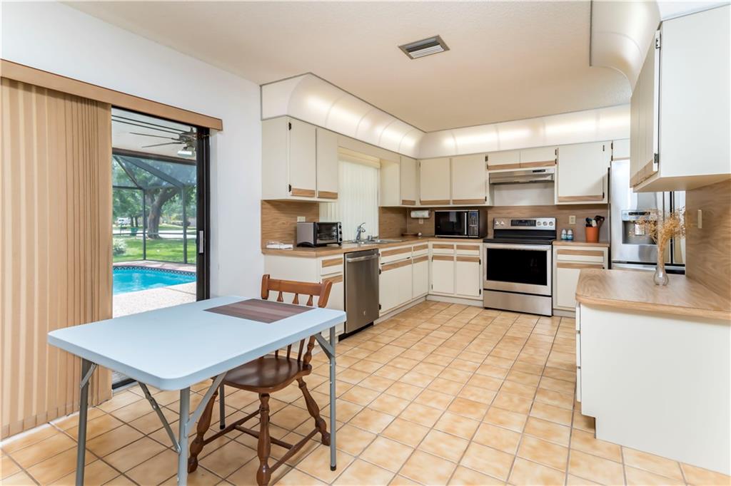 CYPRESS GLEN - Residential
