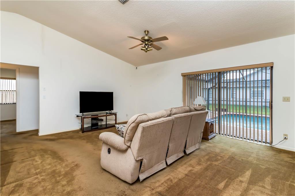 CYPRESS GLEN - Residential