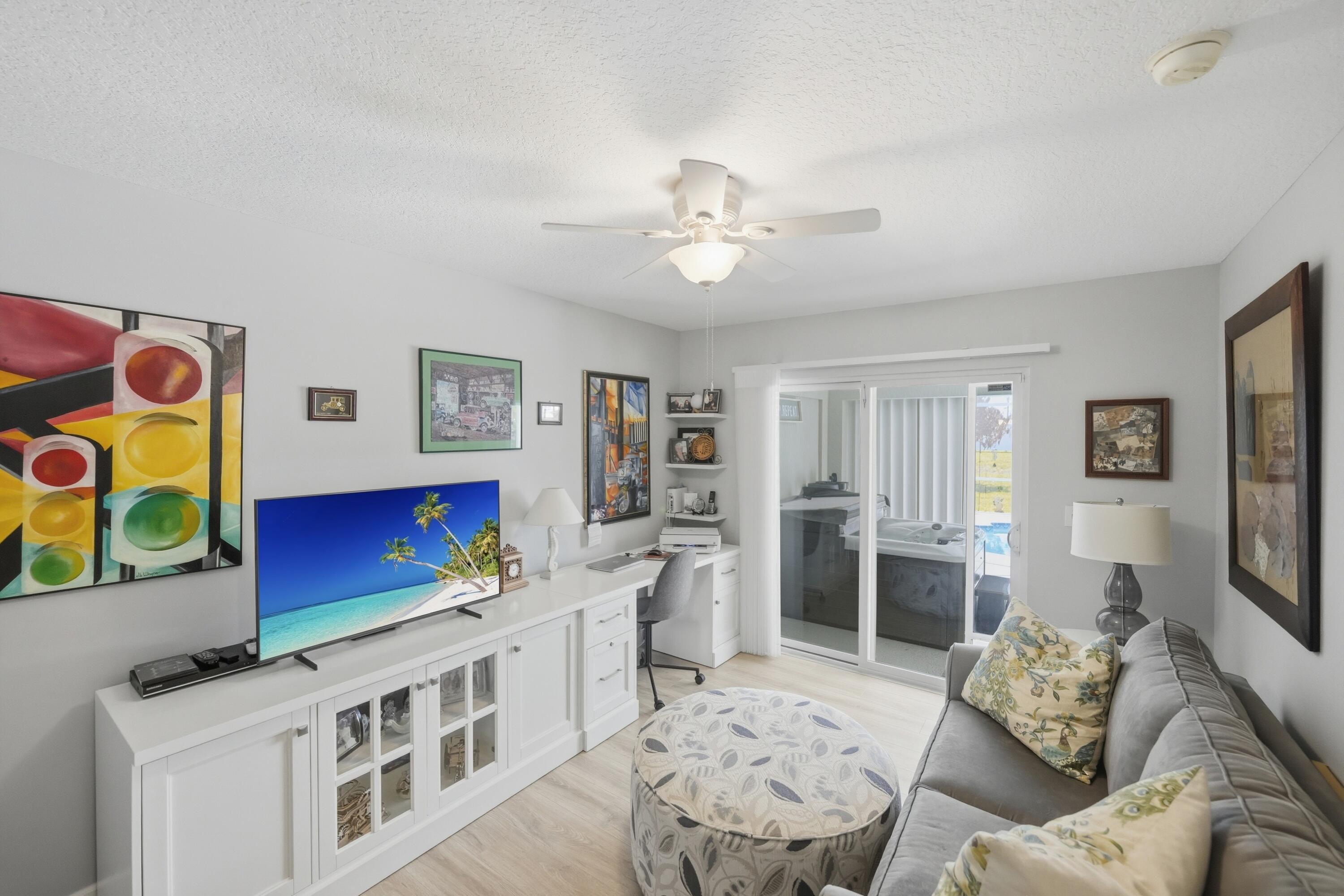 PORT ST LUCIE SECTION 46 1ST REPLAT - Residential