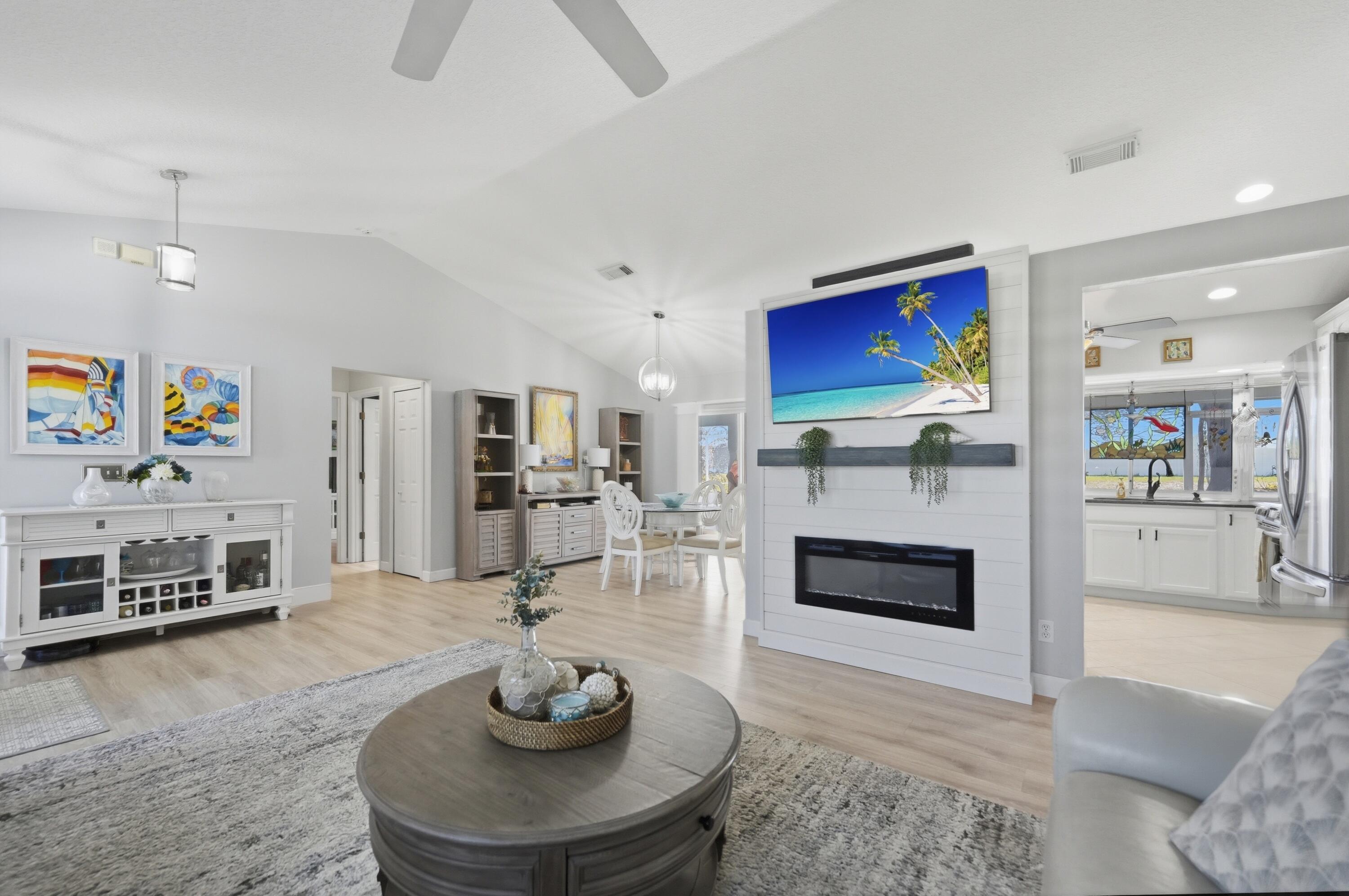 PORT ST LUCIE SECTION 46 1ST REPLAT - Residential