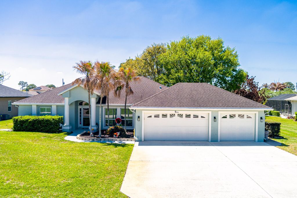 Photo of 5754 NW Jigsaw Lane, Port Saint Lucie, FL 34986 (MLS # B26005369)