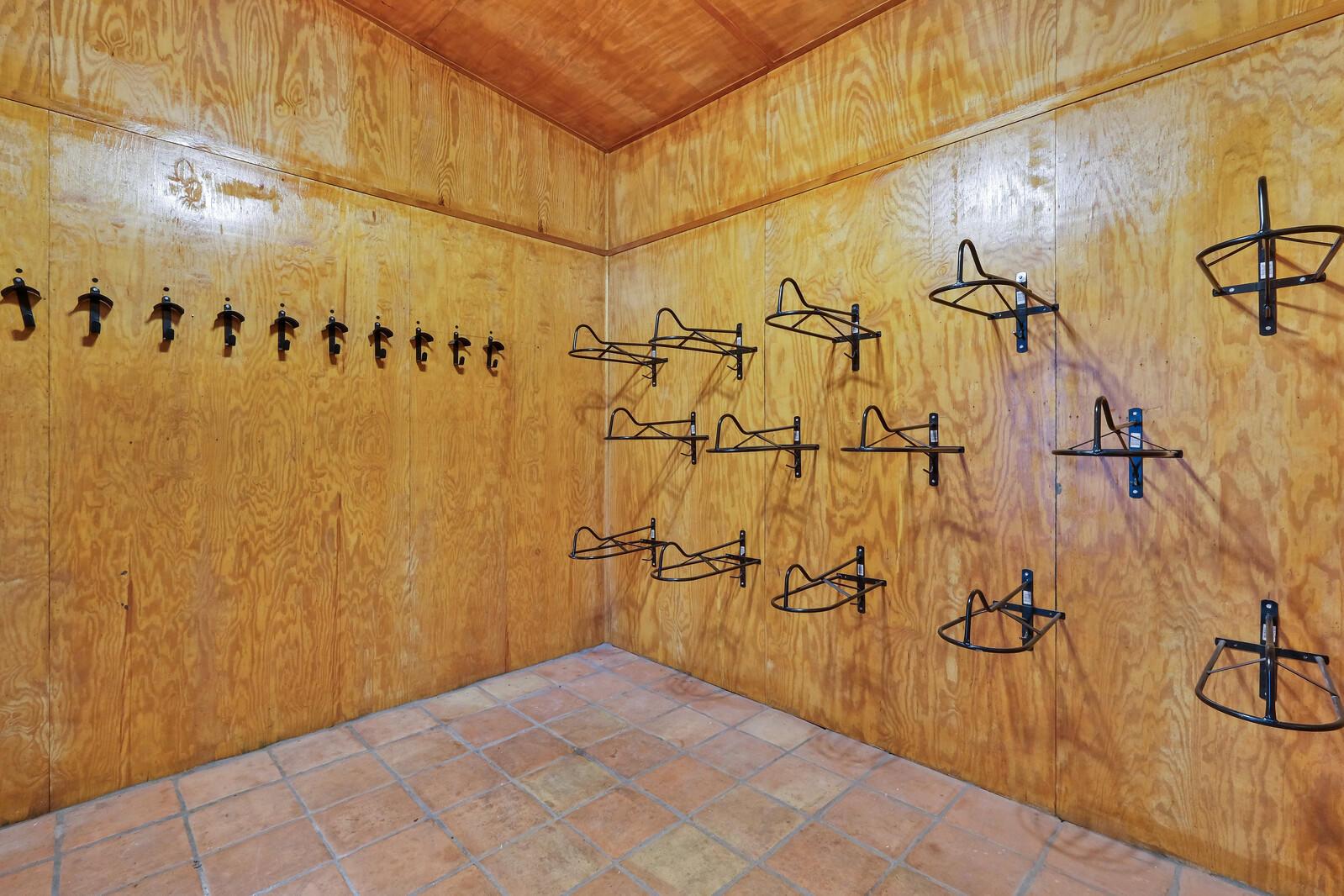 LOXAHATCHEE GROVES - Residential Lease