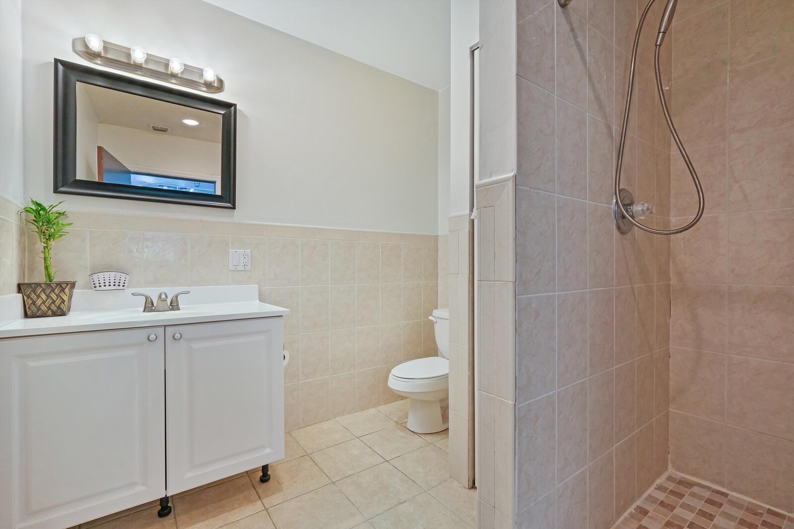 LOXAHATCHEE GROVES - Residential Lease