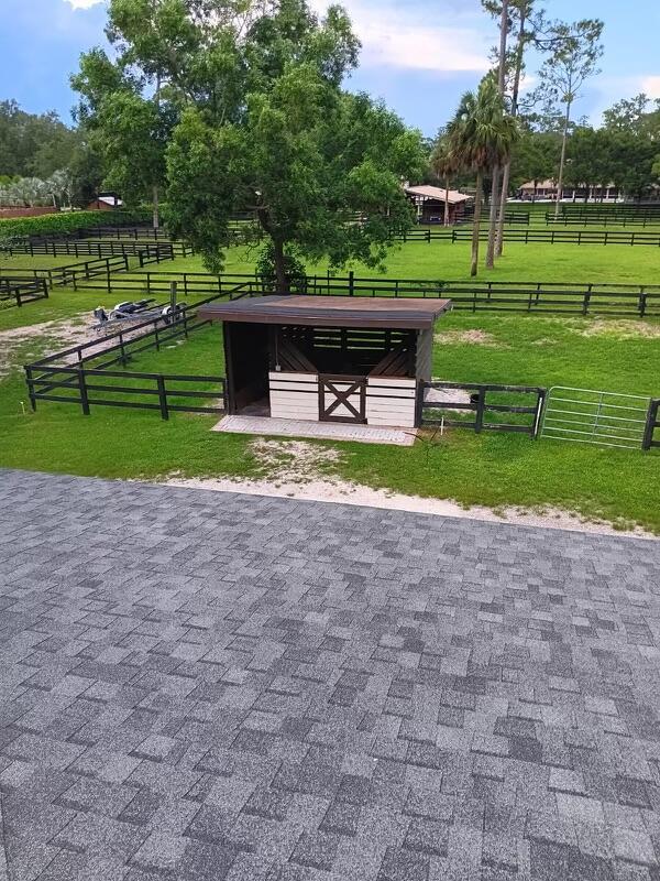 LOXAHATCHEE GROVES - Residential Lease