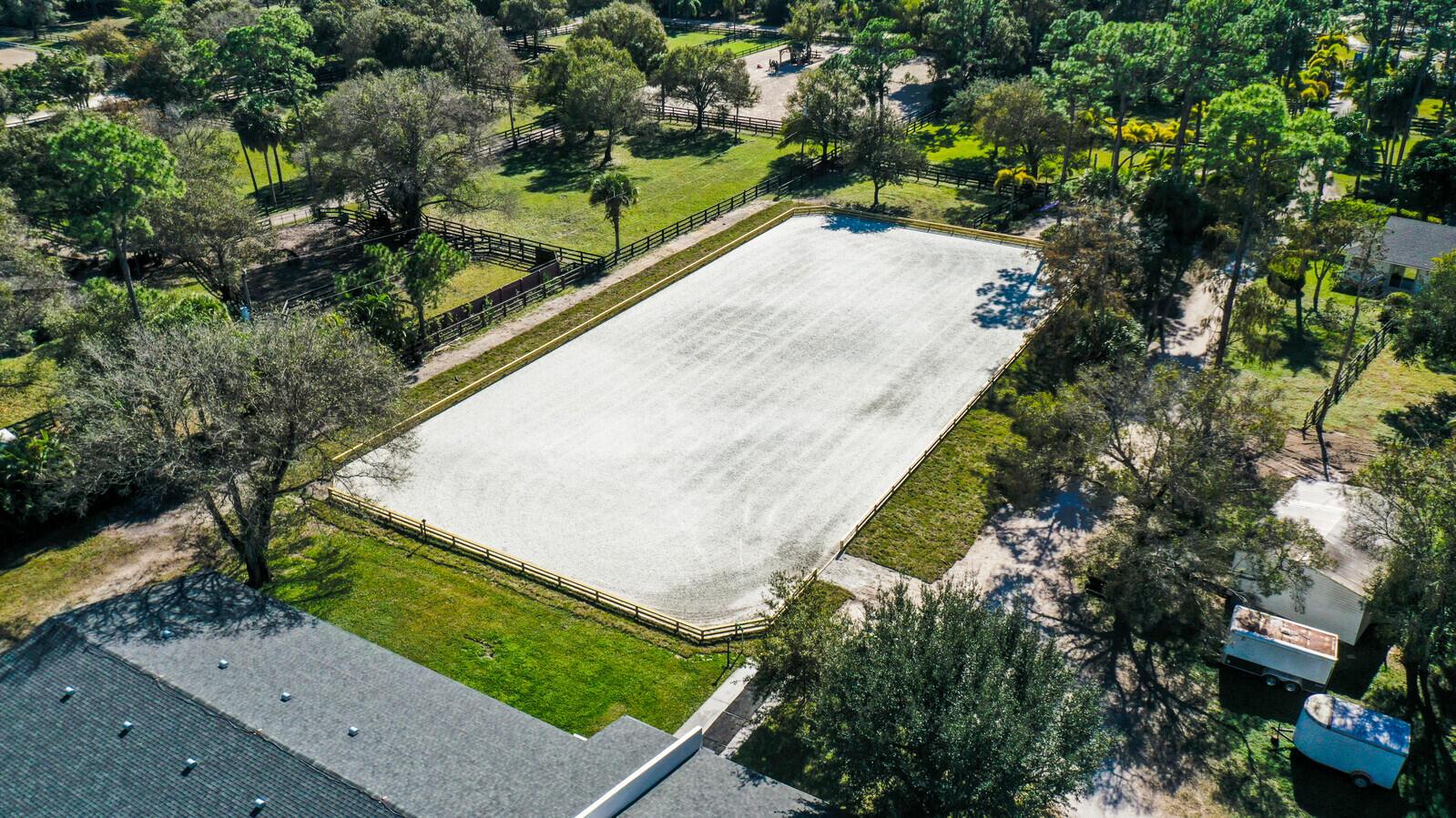 LOXAHATCHEE GROVES - Residential Lease