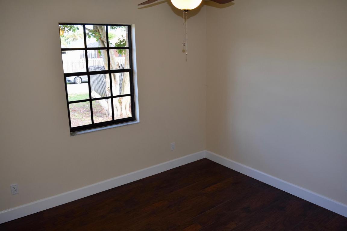 DIXIE PARK 2ND ADDN - Residential