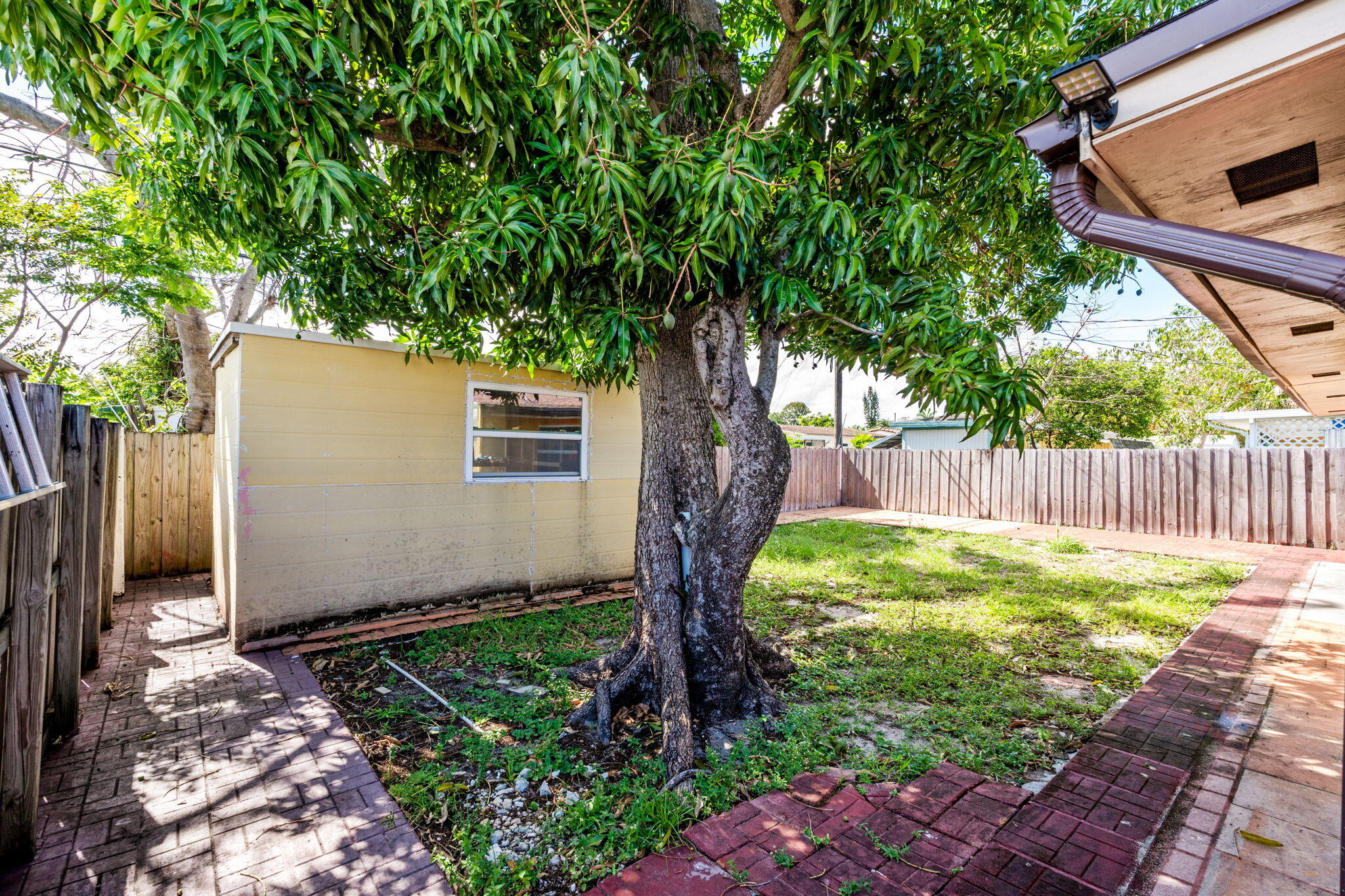 NORTH ANDREWS TERRACE FIRST ADD - Residential