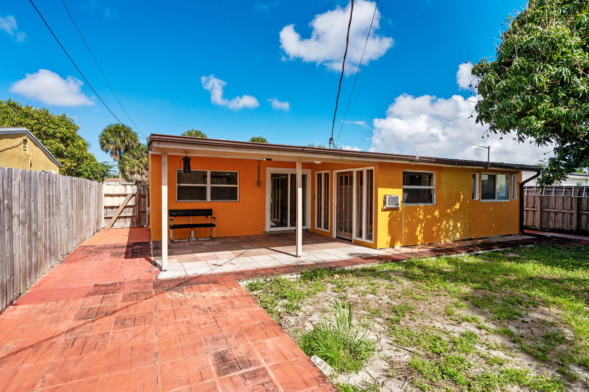 NORTH ANDREWS TERRACE FIRST ADD - Residential