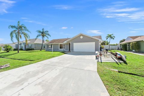 1462 SE Merion Court Port St Lucie FL 34952