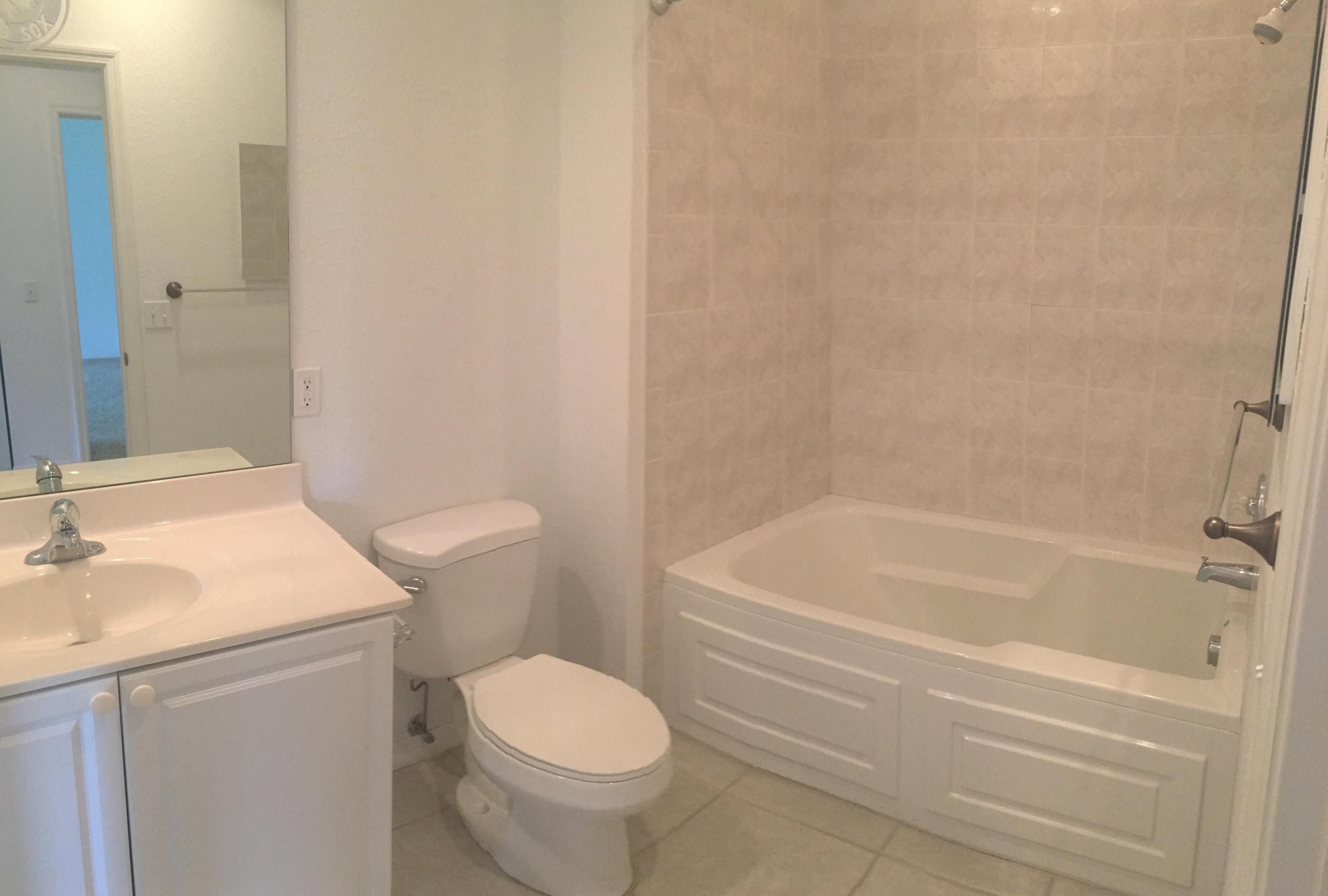 THE LAKES AT THE SAVANNAHS CONDOMINIUM - Residential