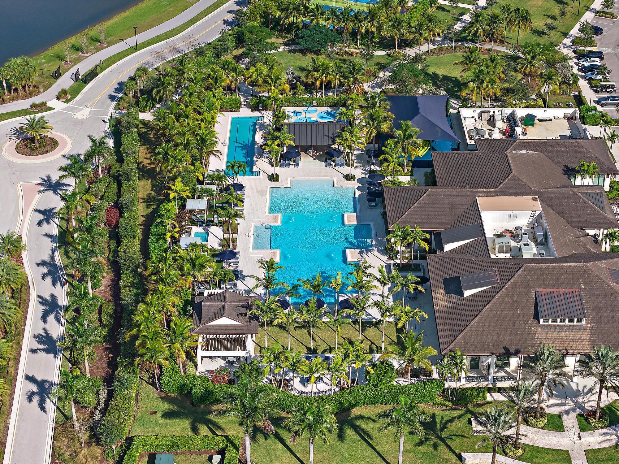 AVENIR - Residential Lease