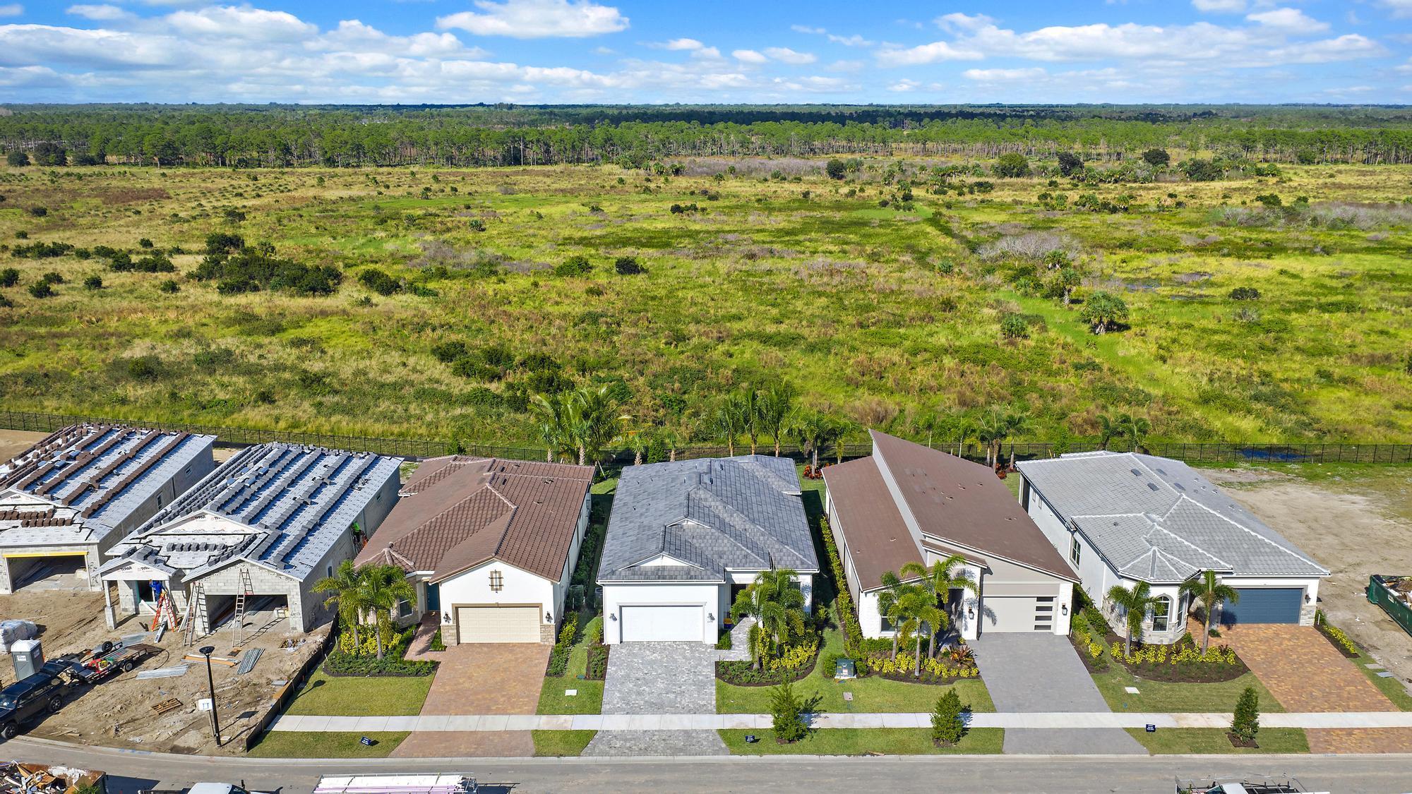 AVENIR - Residential Lease