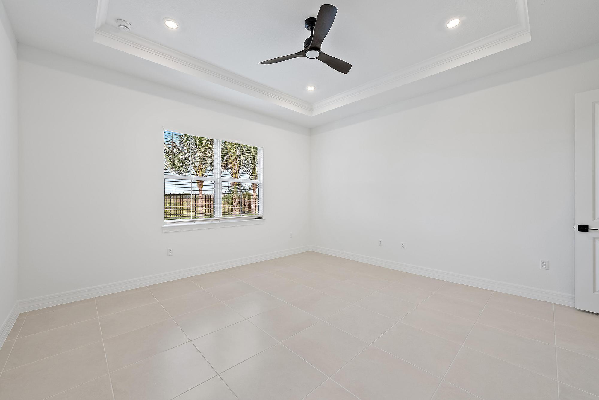 AVENIR - Residential Lease