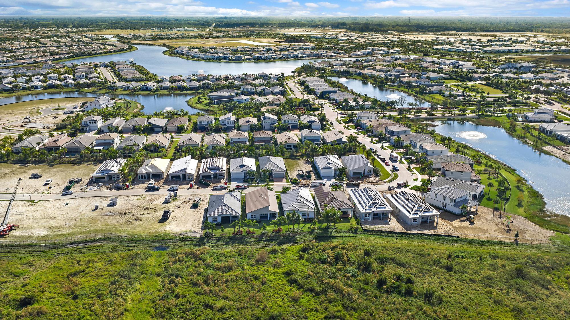 AVENIR - Residential Lease