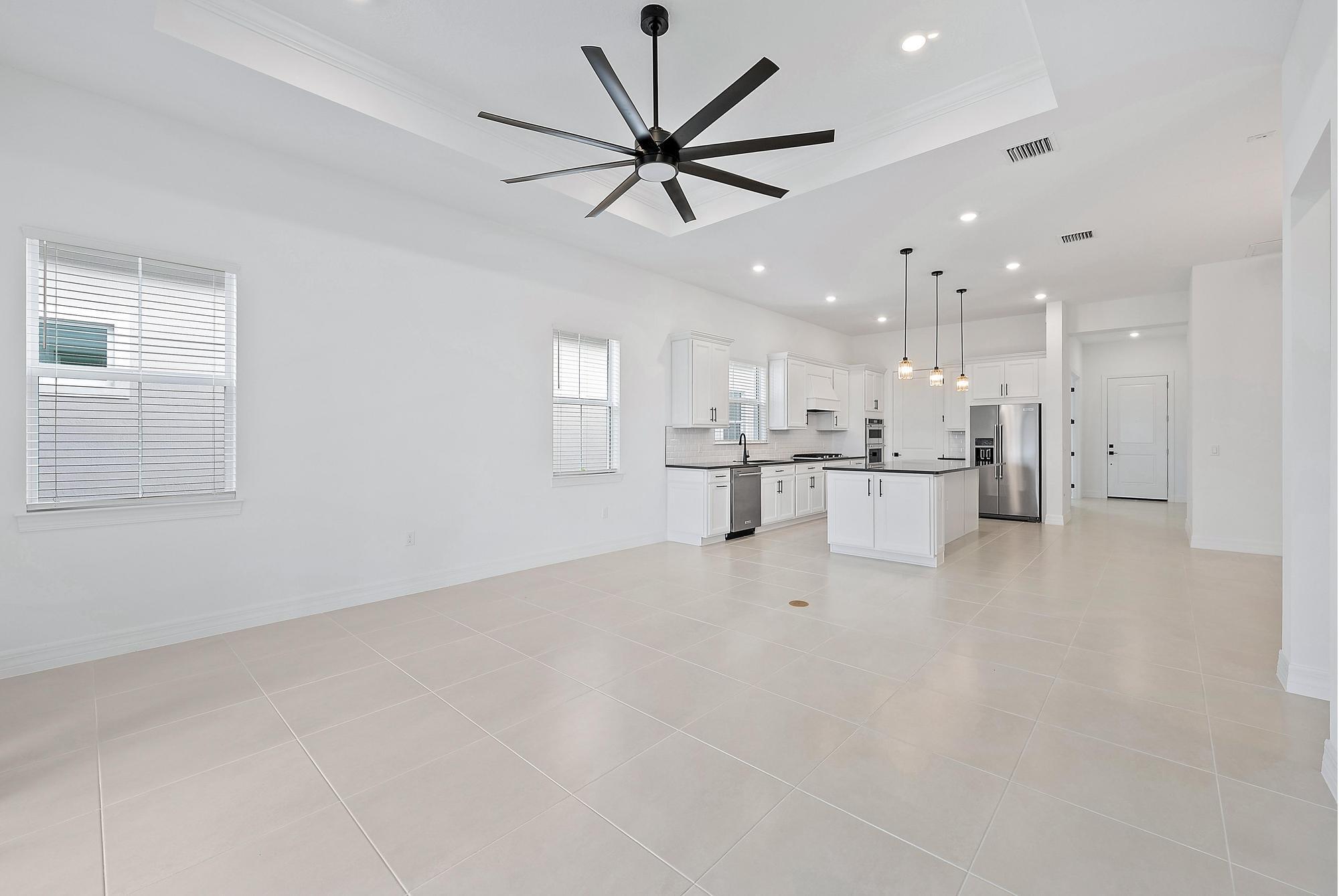 AVENIR - Residential Lease