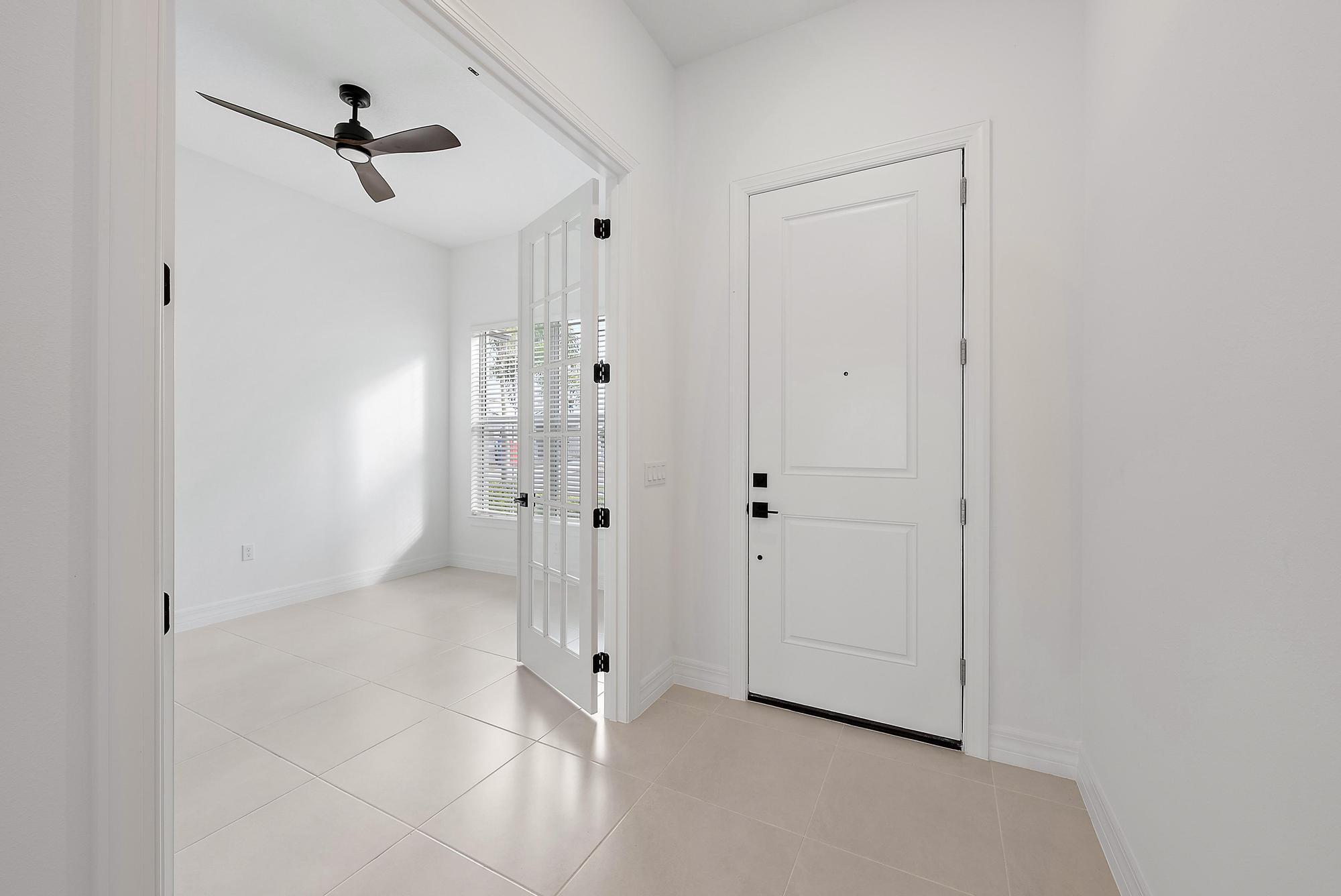 AVENIR - Residential Lease