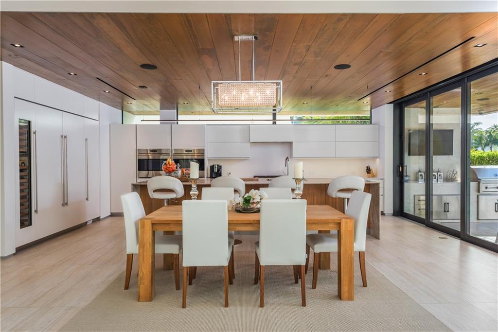 Riviera 6-17 B - Residential