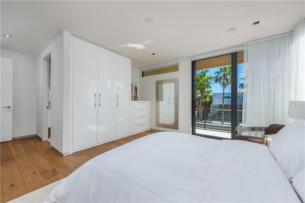 Riviera 6-17 B - Residential