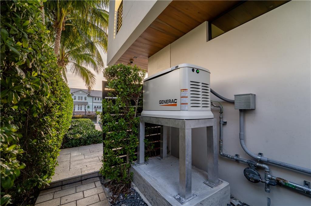 Riviera 6-17 B - Residential