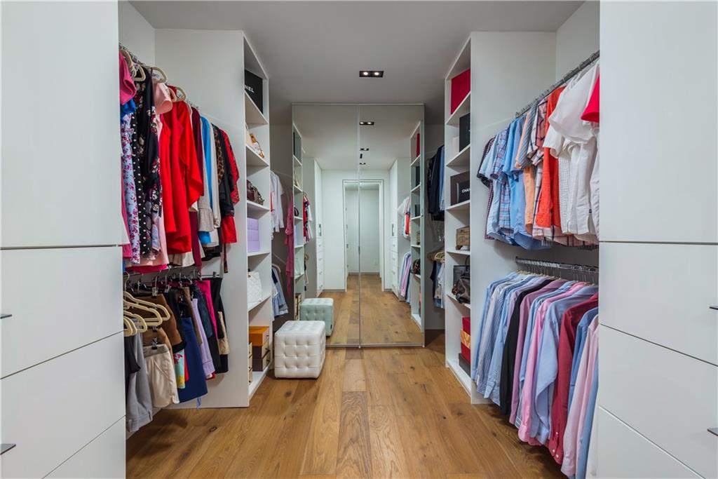 Riviera 6-17 B - Residential