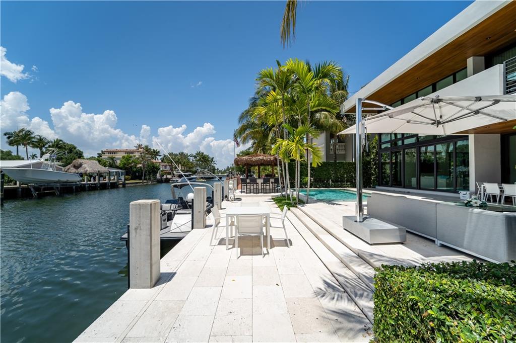 Riviera 6-17 B - Residential