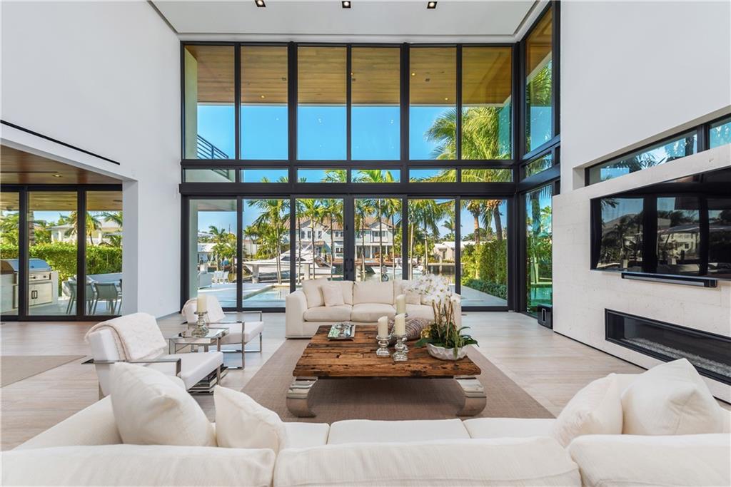 Riviera 6-17 B - Residential