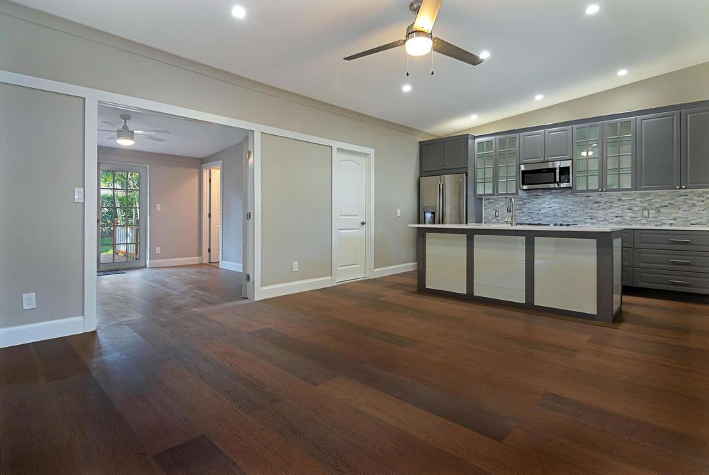Photo of 959 SW 18th Street #W, Boca Raton, FL 33486 (MLS # B26024903)