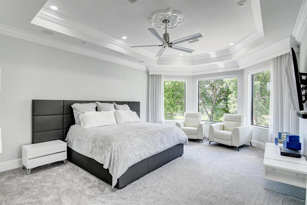 THE OAKS AT BOCA RATON - Residential