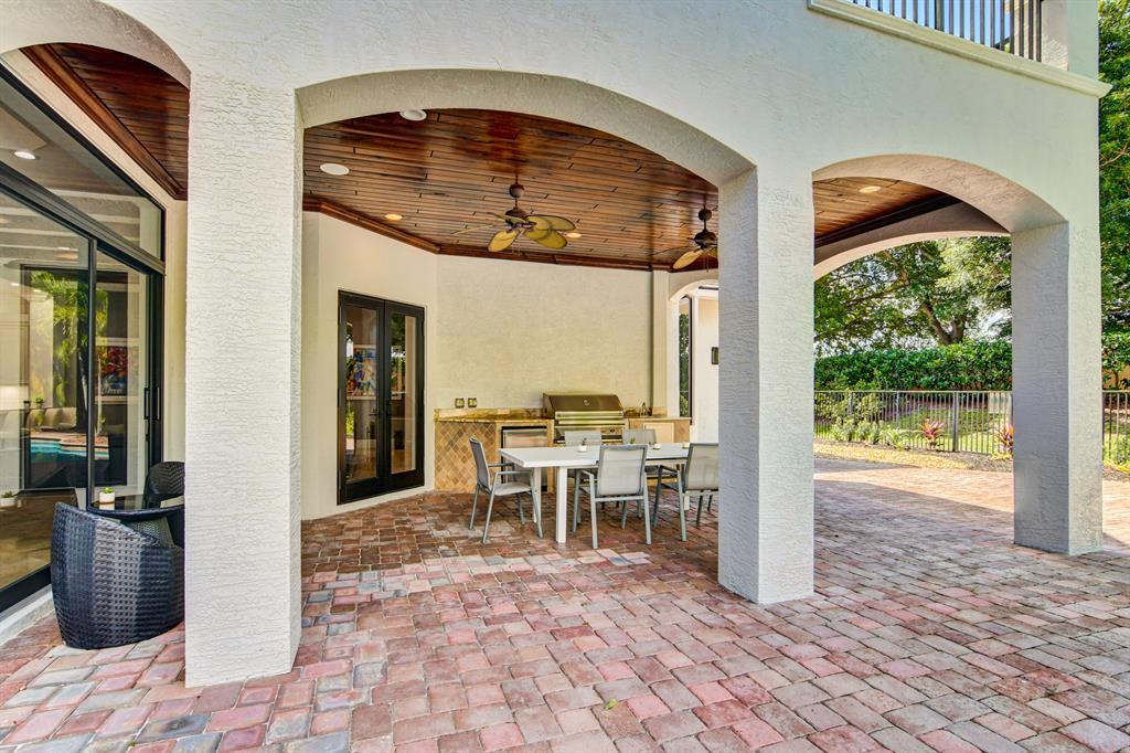 THE OAKS AT BOCA RATON - Residential