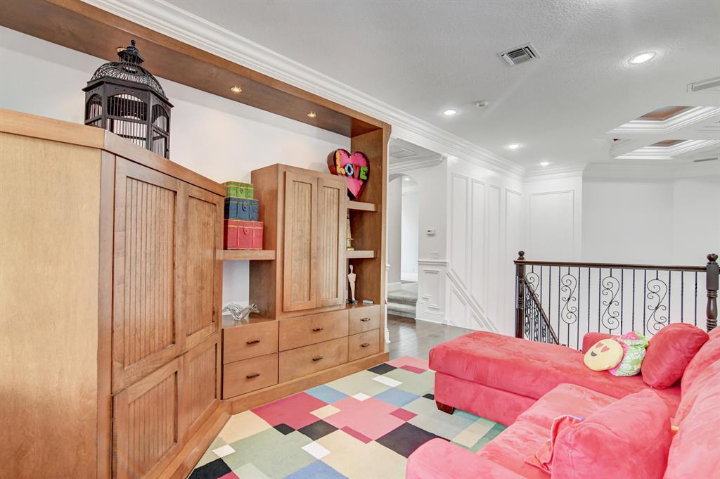 THE OAKS AT BOCA RATON - Residential