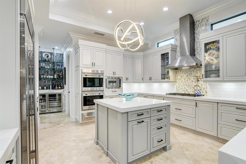 THE OAKS AT BOCA RATON - Residential