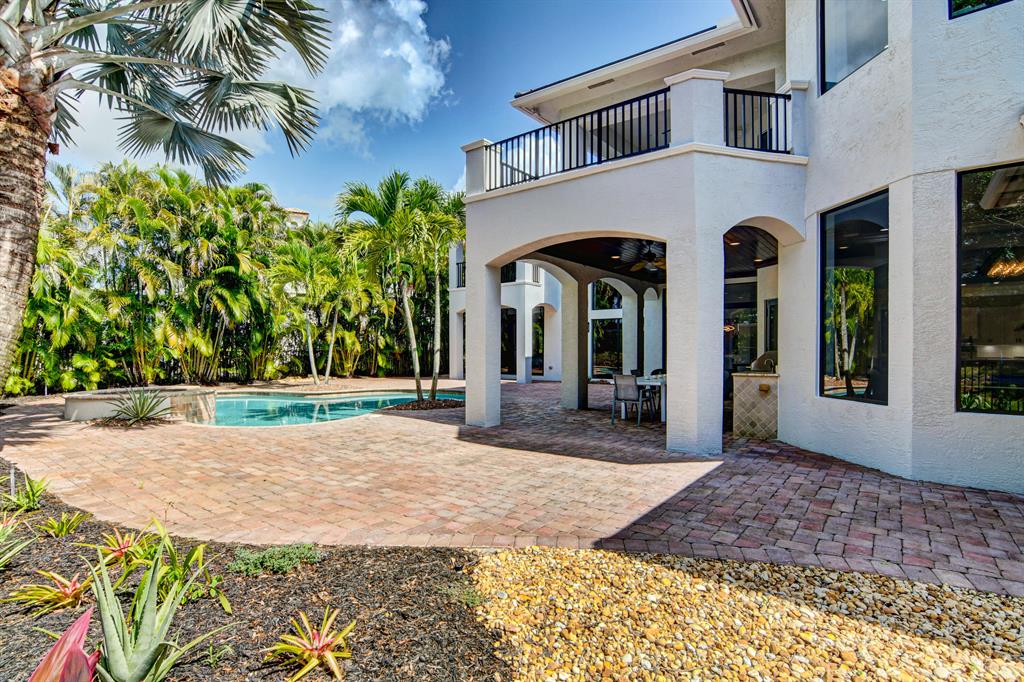 THE OAKS AT BOCA RATON - Residential