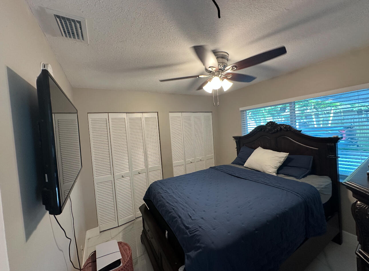 WOODED ACRES - Residential