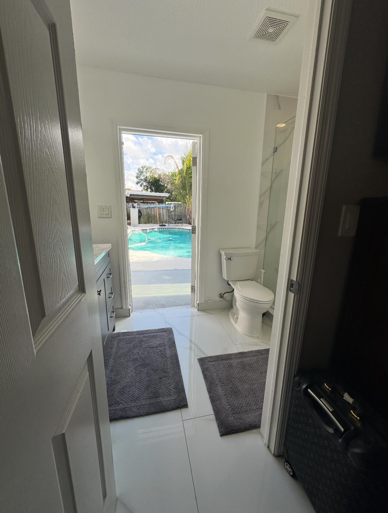 WOODED ACRES - Residential