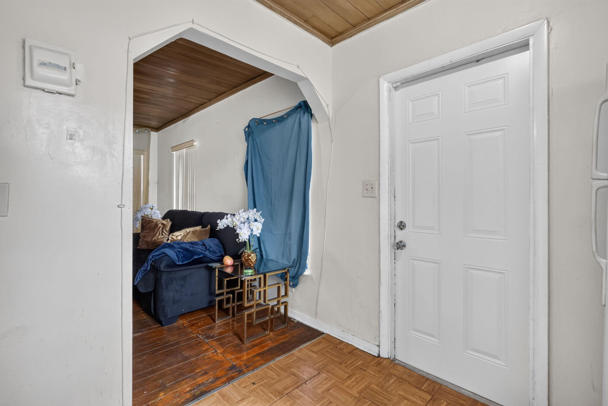 323 NW 4TH Avenue