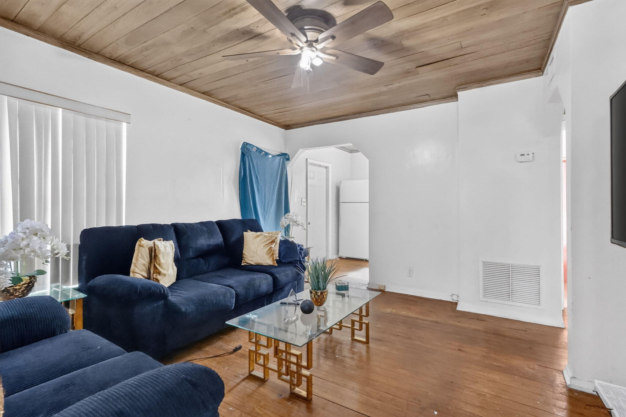 323 NW 4TH Avenue