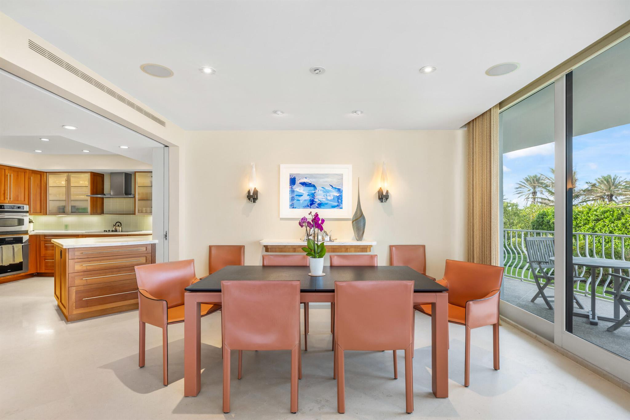 TWO THOUSAND COND AT SLOA - Residential