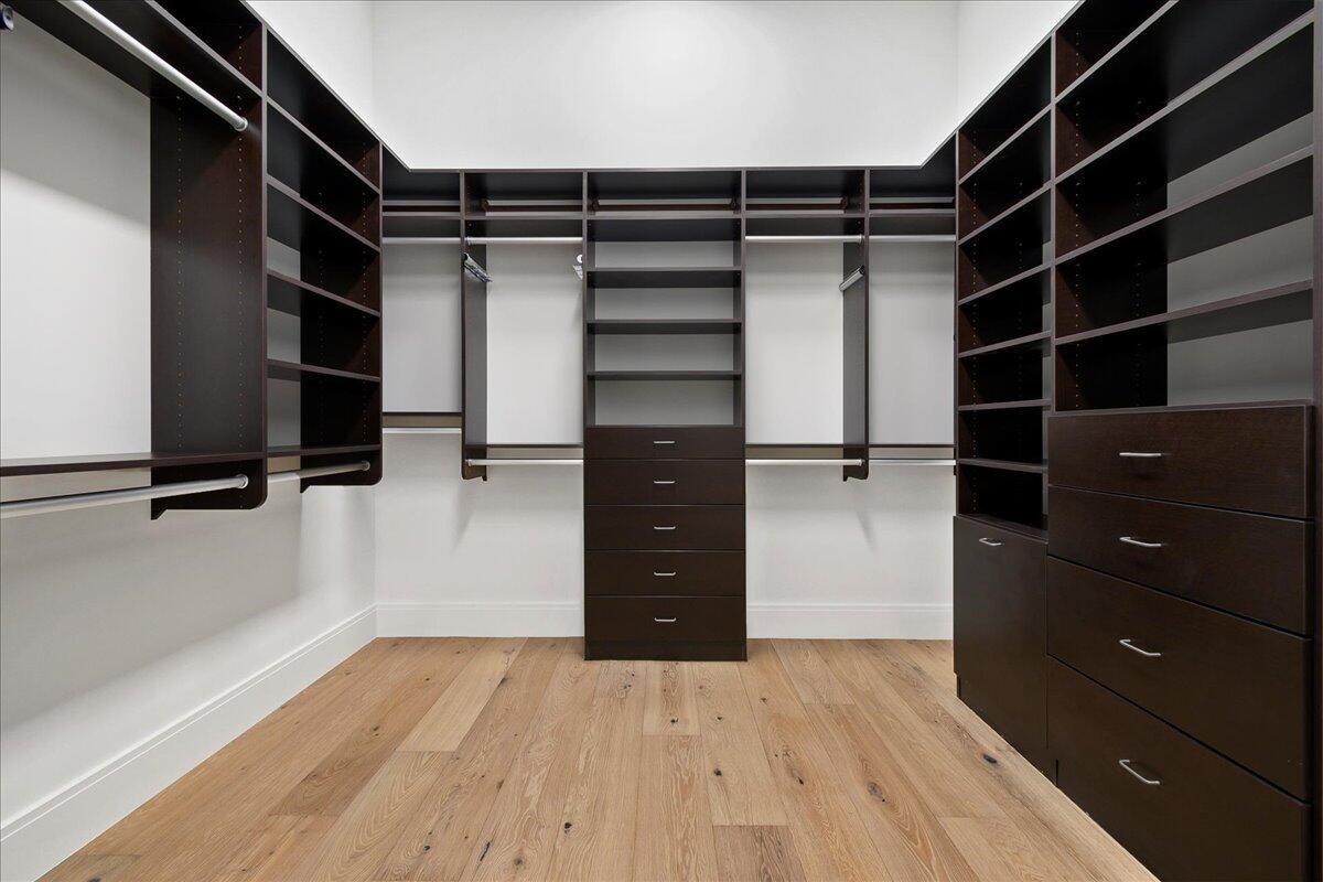 ORCHID LANE - Residential