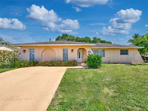 2014 7th Ct S Lake Worth Beach FL 33461