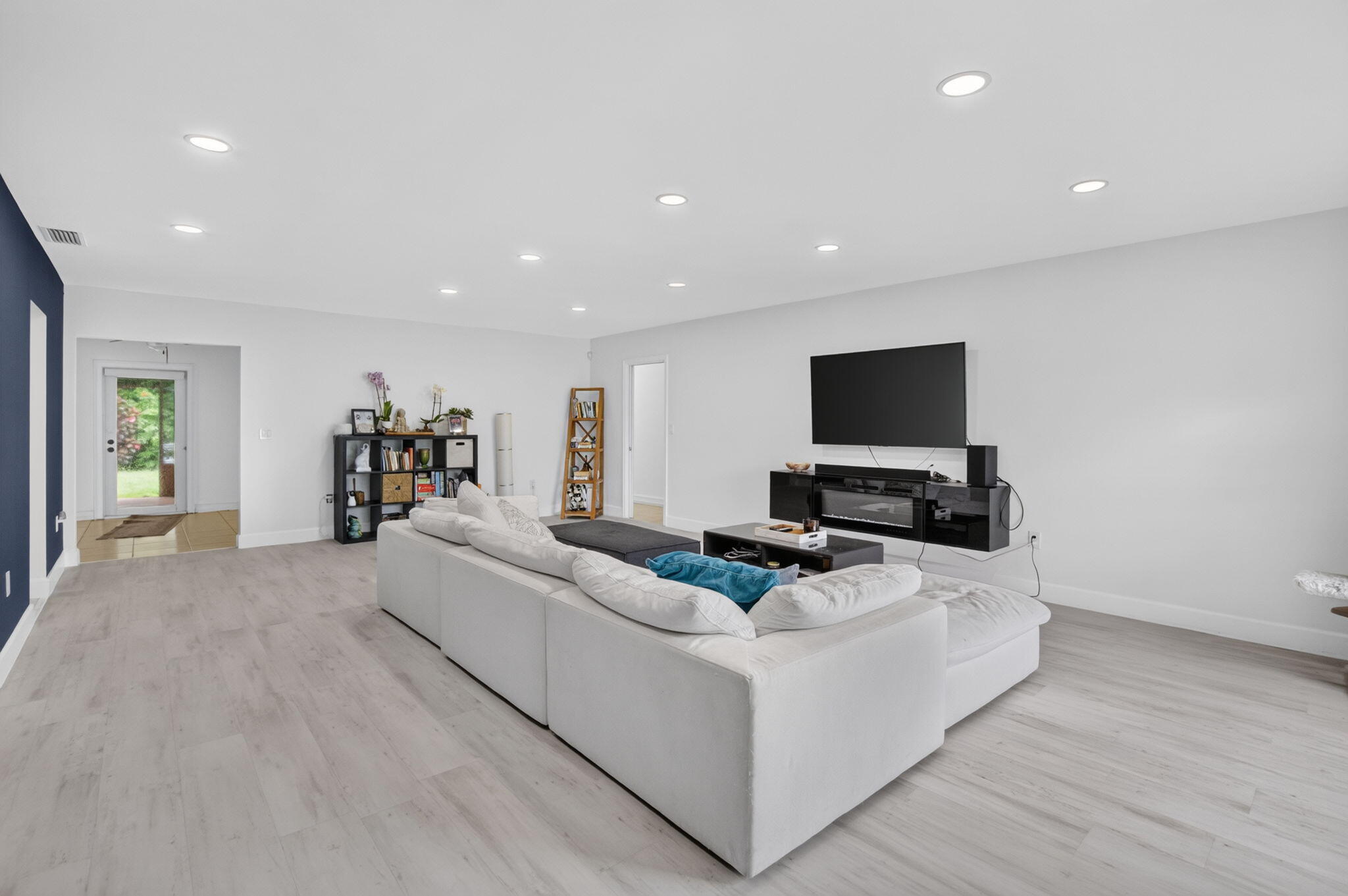 5029 Madison Road