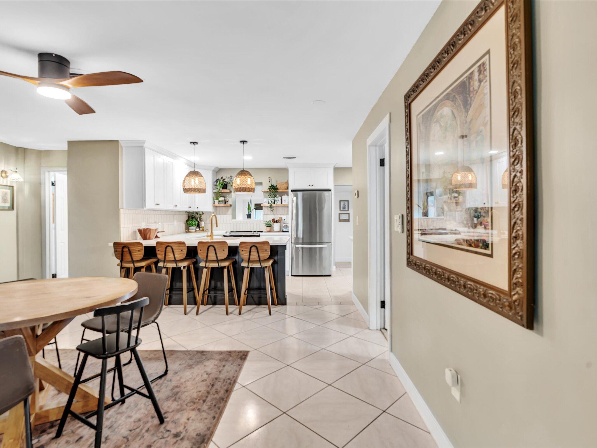 MODEL LAND CO SUB OF TRS 1 & 2 (UNREC) ON AM-60 - Residential