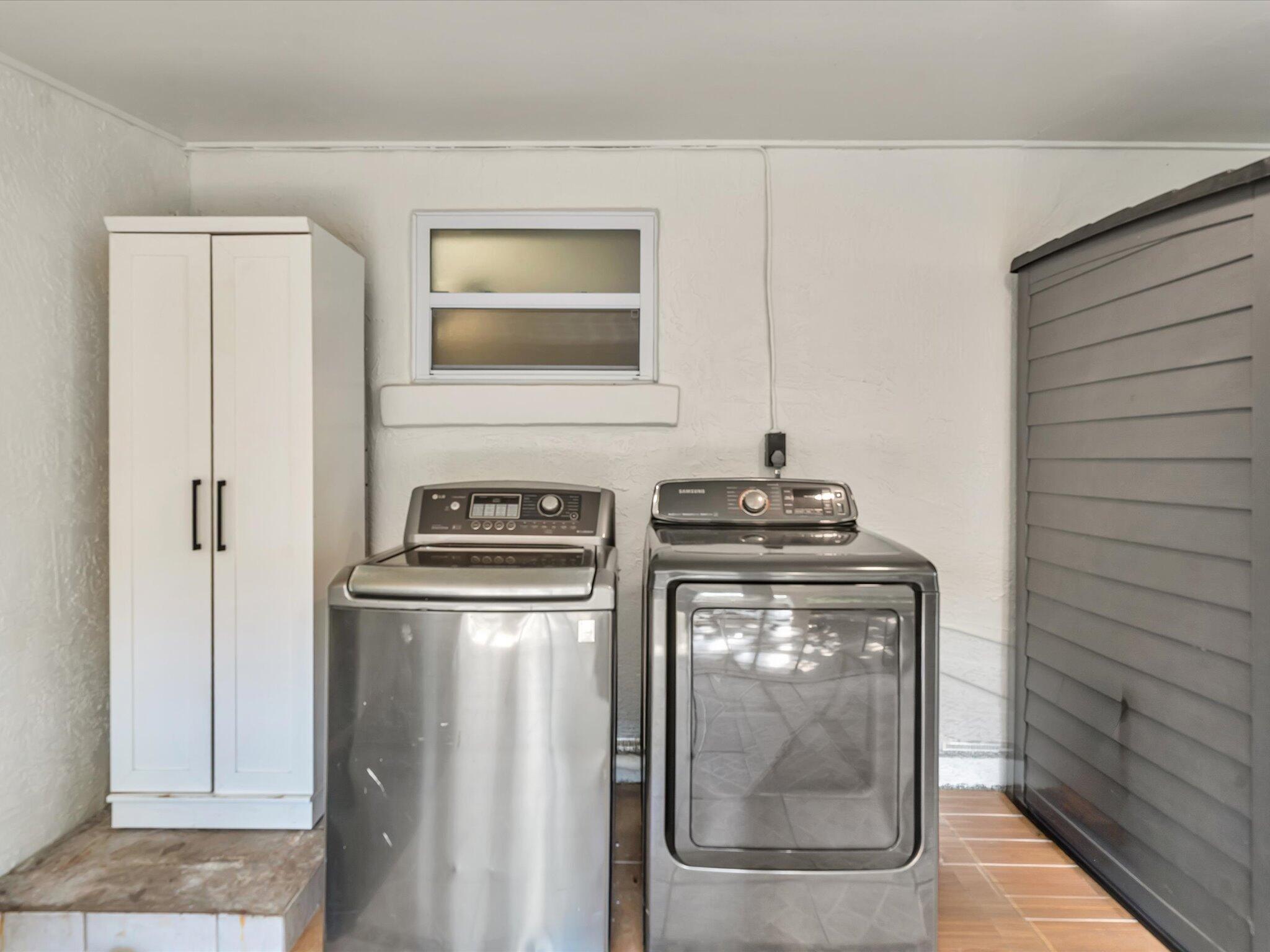 MODEL LAND CO SUB OF TRS 1 & 2 (UNREC) ON AM-60 - Residential