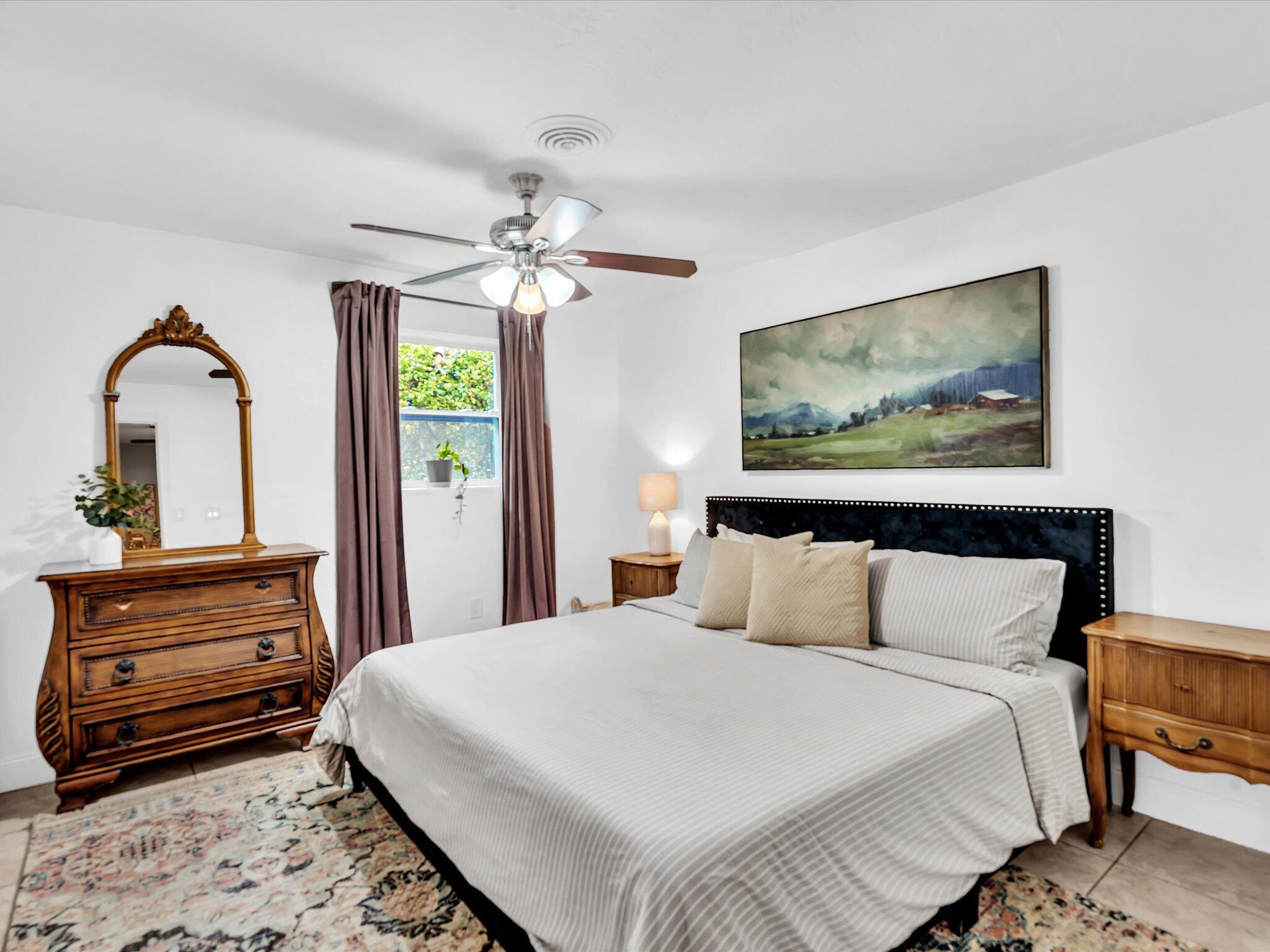 MODEL LAND CO SUB OF TRS 1 & 2 (UNREC) ON AM-60 - Residential