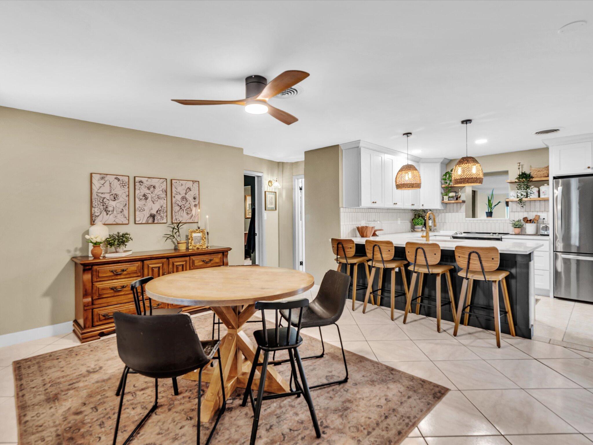 MODEL LAND CO SUB OF TRS 1 & 2 (UNREC) ON AM-60 - Residential