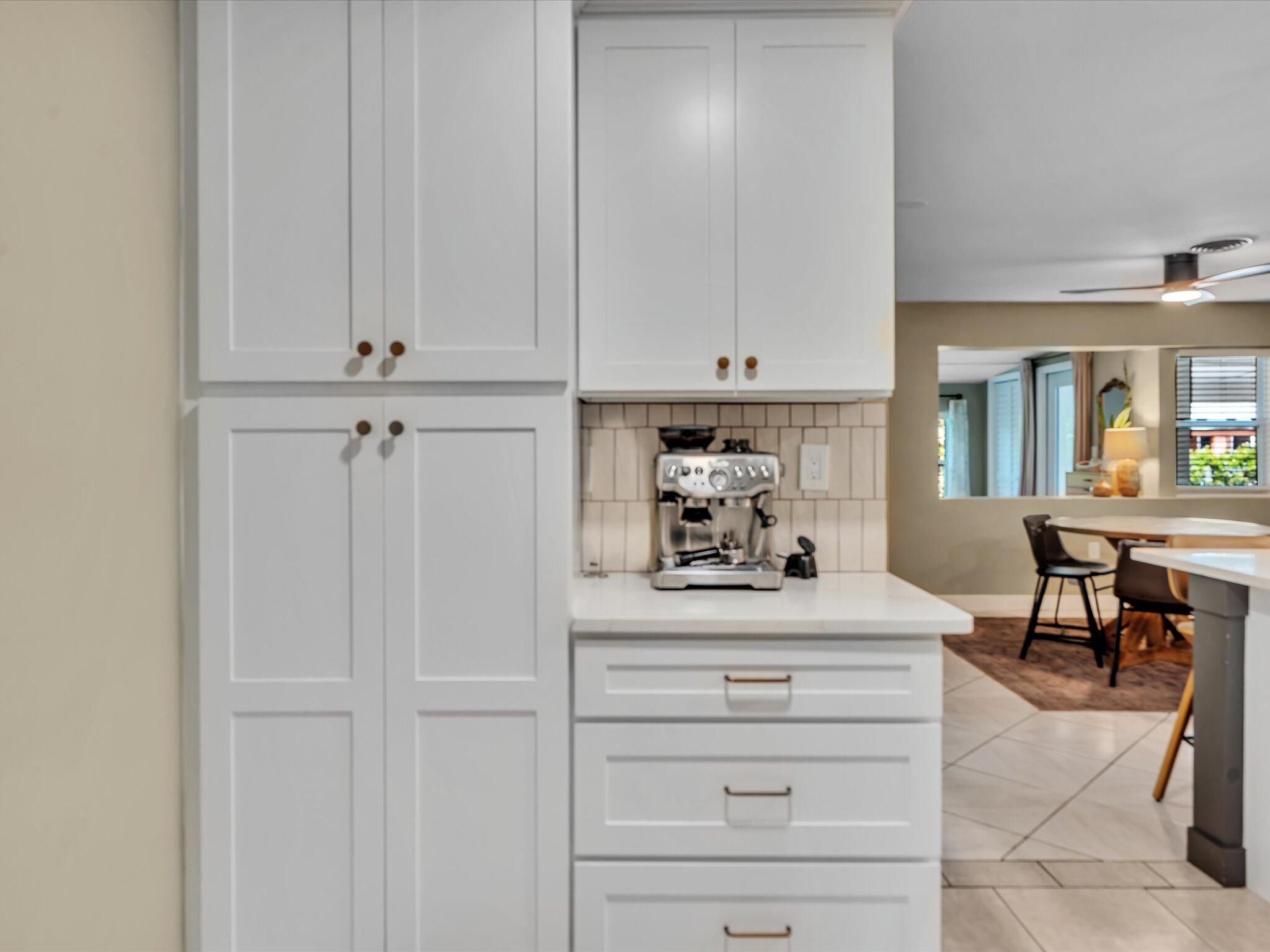 MODEL LAND CO SUB OF TRS 1 & 2 (UNREC) ON AM-60 - Residential