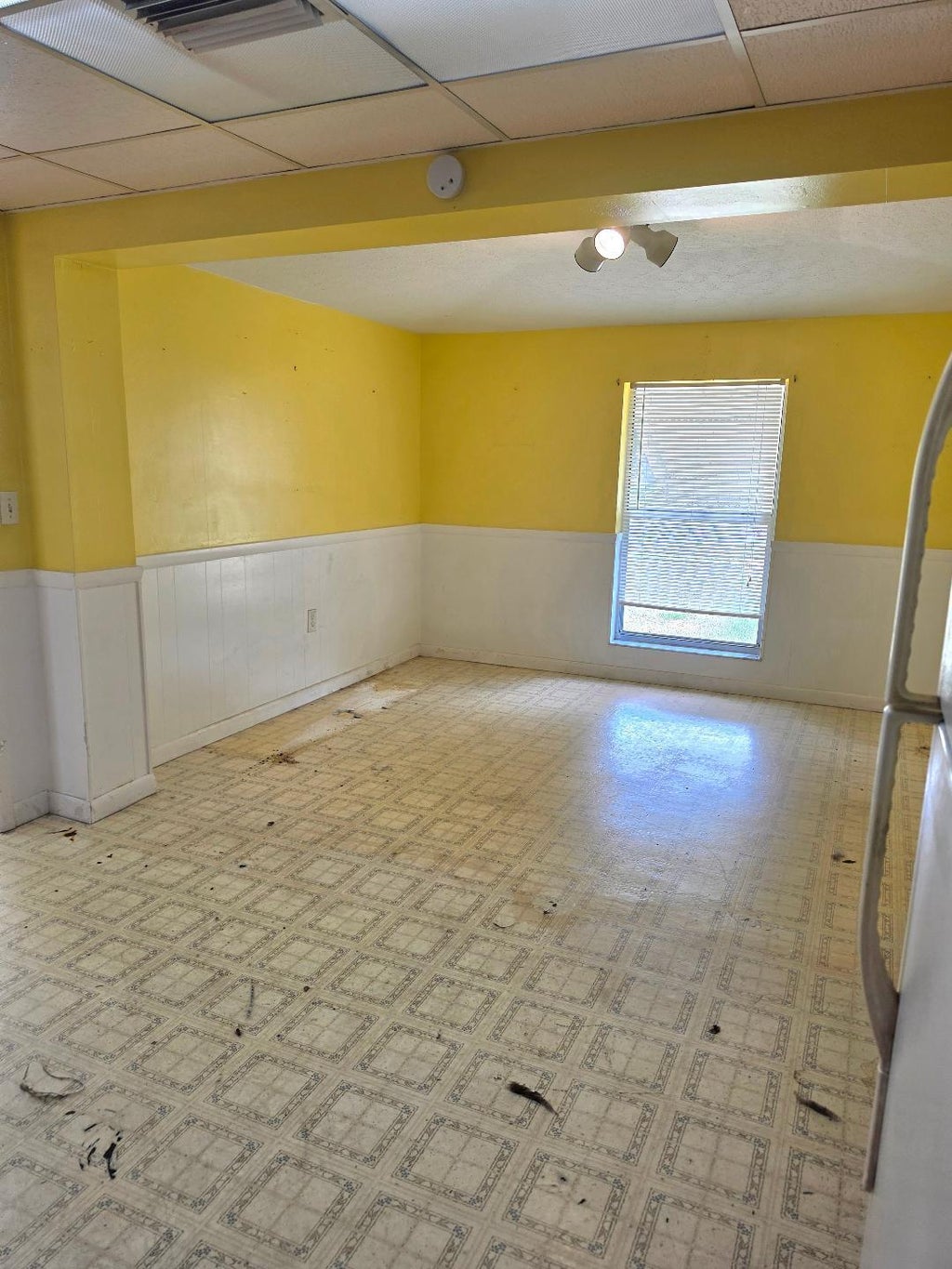 Photo of 325 SE 16th Avenue, Okeechobee, FL 34974 (MLS # B26036377)