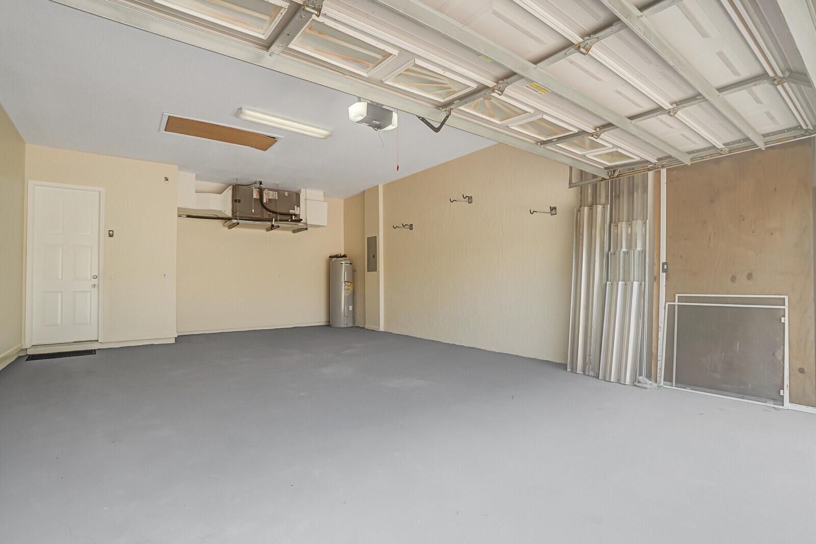 HIGHLAND GLEN - Residential Lease