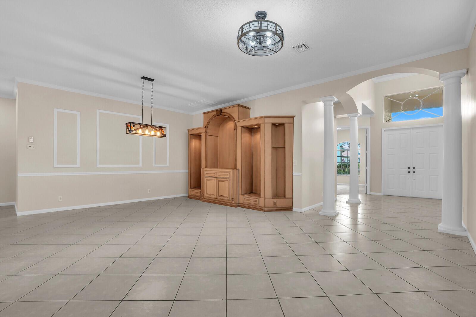 HIGHLAND GLEN - Residential Lease