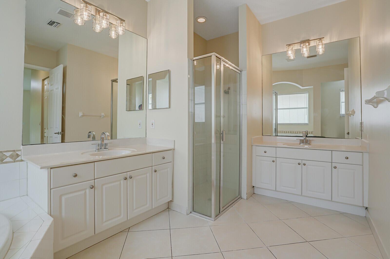 HIGHLAND GLEN - Residential Lease